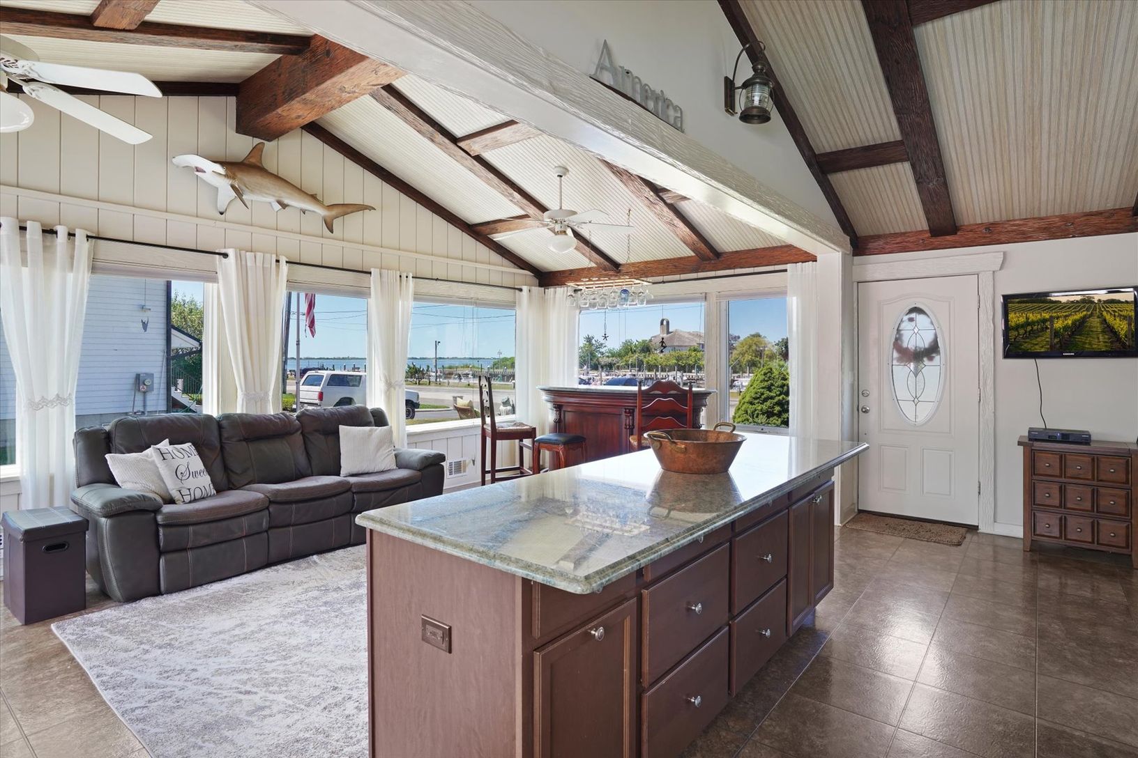  High ceilings, big views