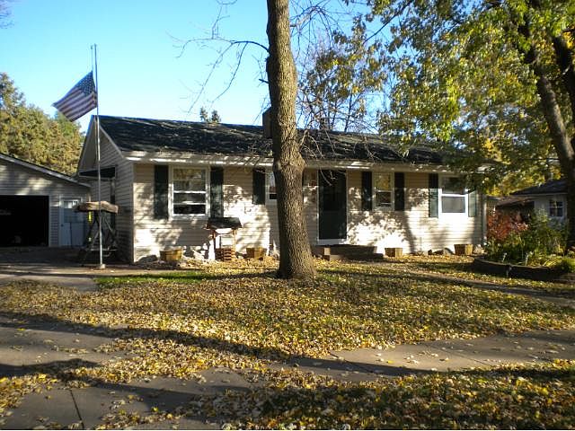 1st image of 2694 1st St N