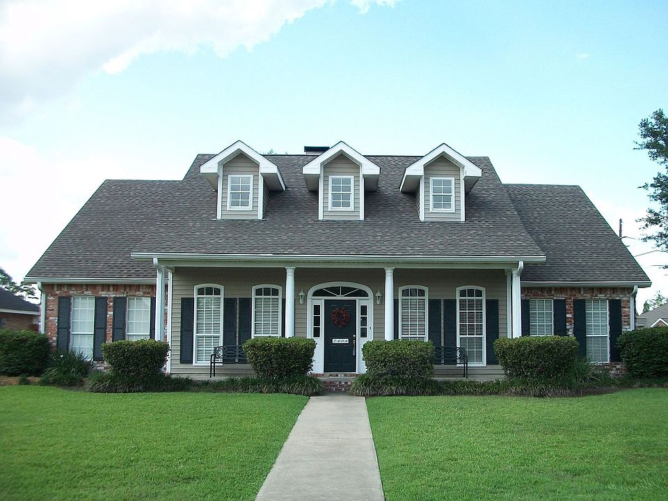 1st image of 2404 Cassie Ln
