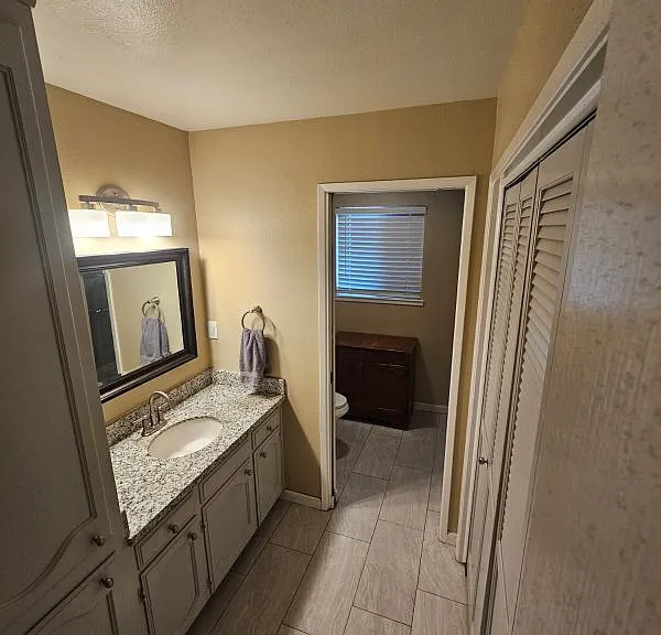 1460 Berry Dr — Photo 8