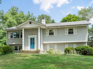 3083 Wharton Dr, Yorktown Heights, NY 10598