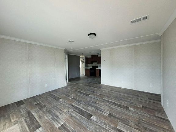 5th image of 4125 Park St N #13