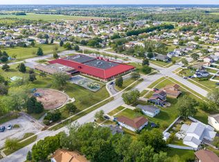 239 Willow Rd, Matteson, IL 60443