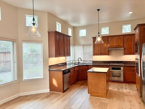 4th image of 2840 Ketchikan Dr