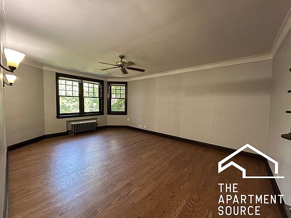 3rd image of 4519 N Wolcott Ave APT 2A
