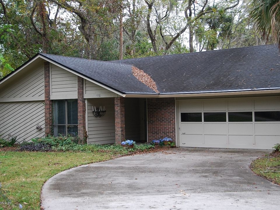 1st image of 550 PALMERA Drive E