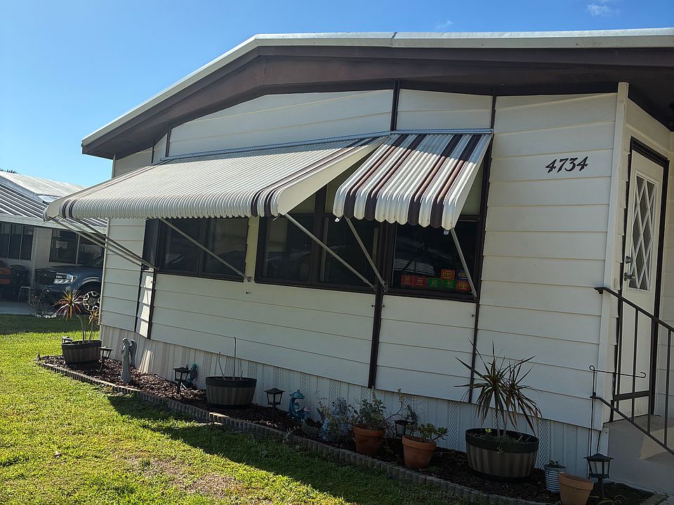 1st image of 4737 SE Corkwood Ter