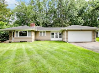 8643 Stillwater Blvd N, Lake Elmo, MN 55042