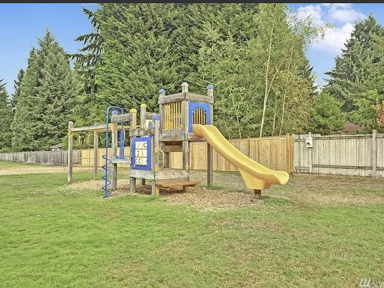 5702 123rd Ave SE — Photo 15