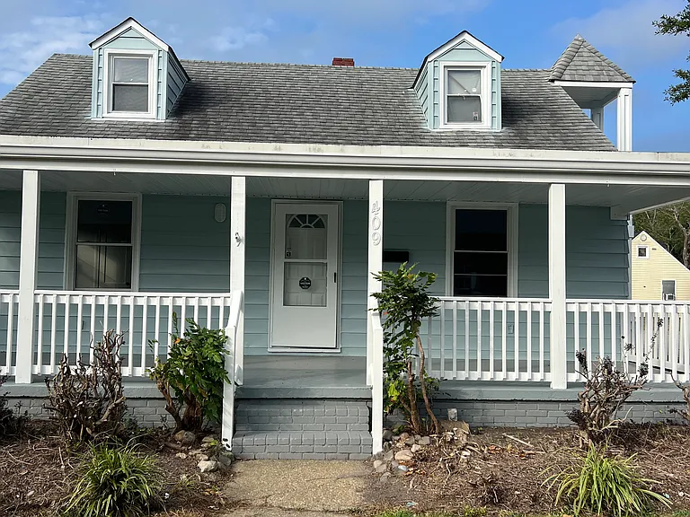 409 E Ocean View Ave #1 — Photo 1