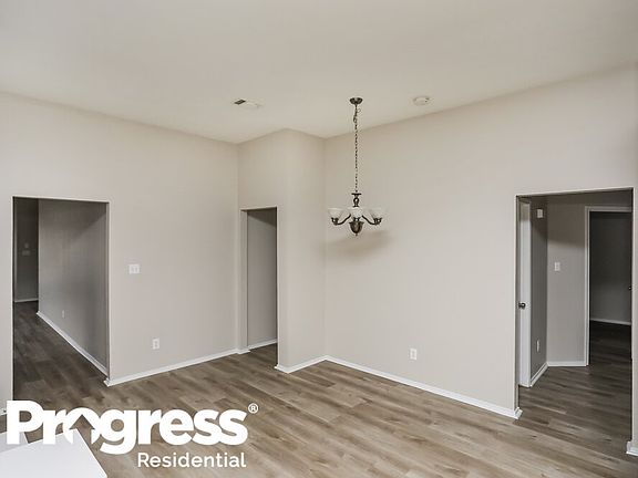 4th image of 6302 Stoneford Ct