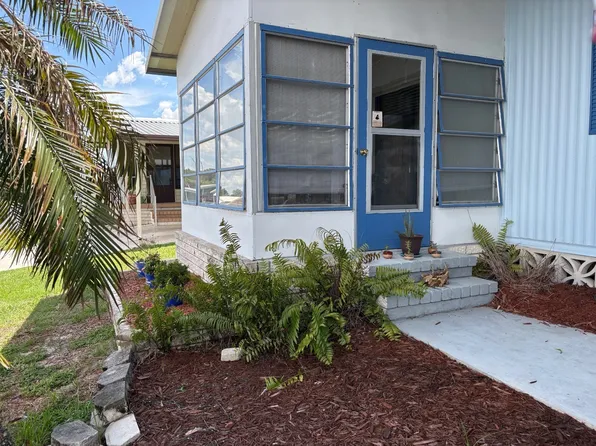 3230 Railroad Ave, Lakeland, FL 33805