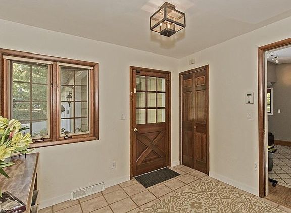 2nd image of 8463 Summit Dr