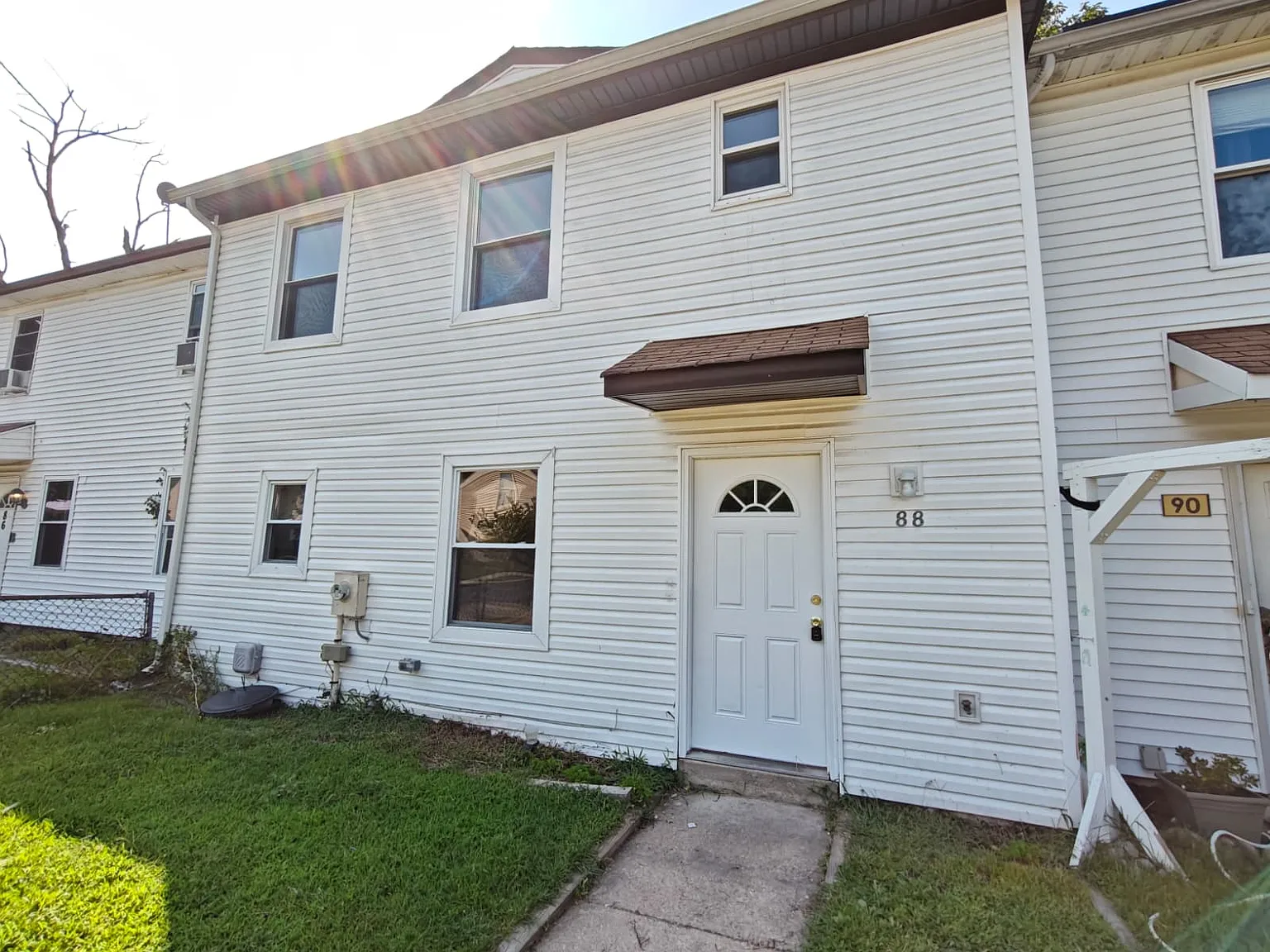 Gorgeous Home Available Now! — Photo 2