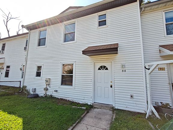 2nd image of 88 Berkshire Rd