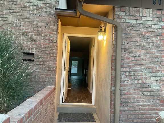 2nd image of 8009 Krim Dr NE