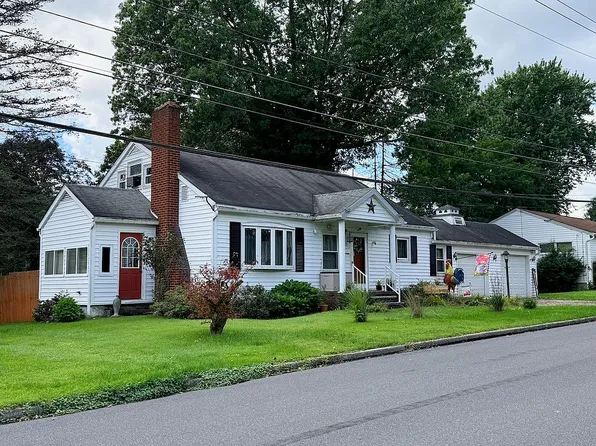 115 Hillcrest Dr, Ebensburg, PA 15931