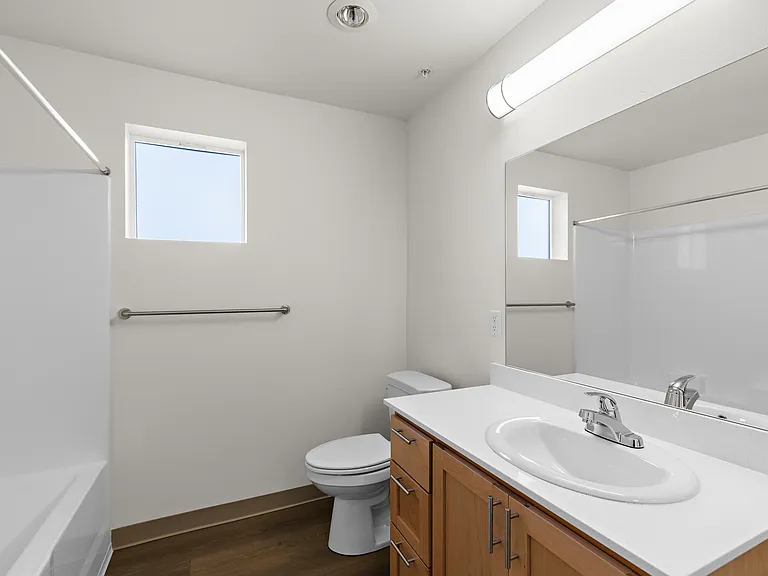 Norton Landing Apartments — Photo 24