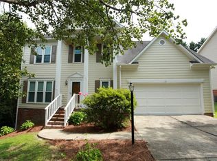 5631 Watercrest Dr, Greensboro, NC 27407