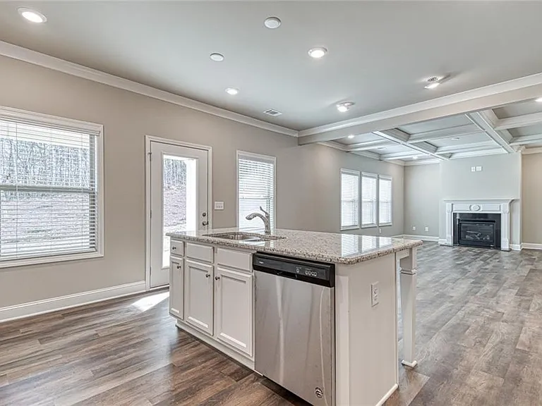 6976 Lancaster Xing — Photo 11