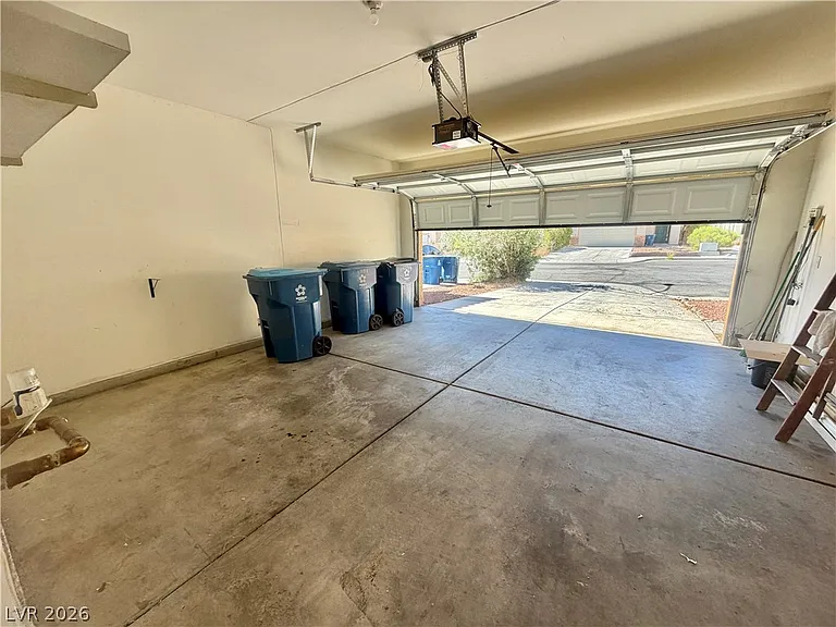 8234 Heather Rock Ct — Photo 16