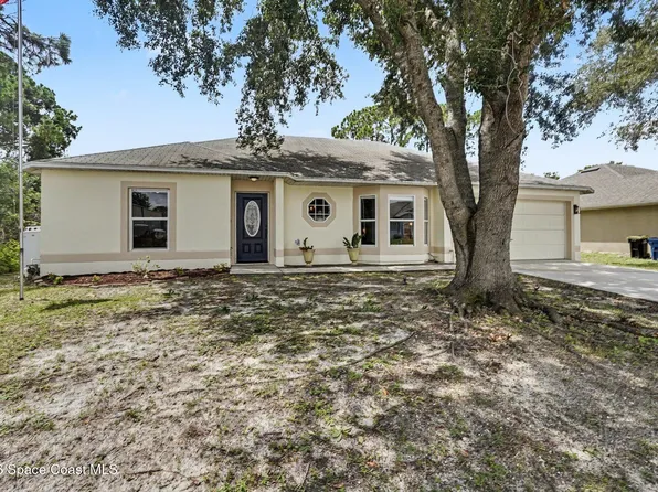 1326 Defender St NW, Palm Bay, FL 32907