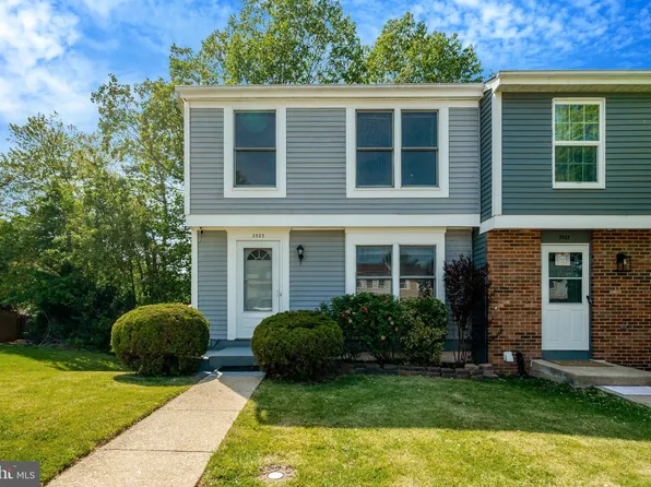 3525 Belfry Ln, Woodbridge, VA 22192