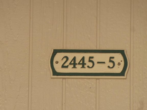 3rd image of 2445 Sycamore Glen Dr
