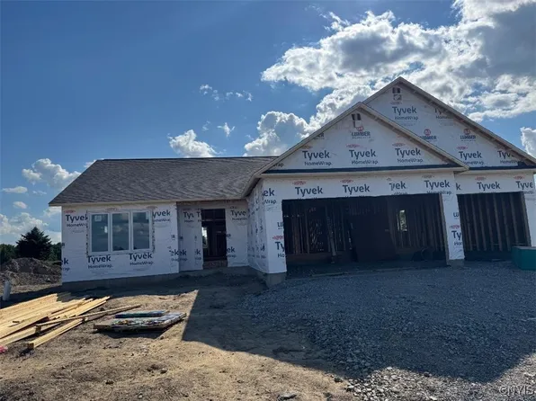 200 Marineview Dr #200, Sullivan, NY 13037