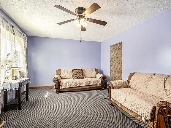 5th image of 28949 Miller Dr
