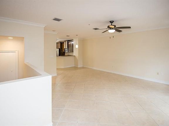 4th image of 218 S Federal Hwy APT 3