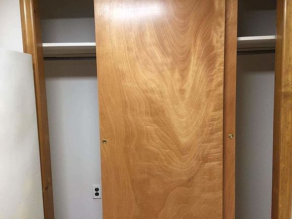 3rd image of 27-22 23rd St #1
