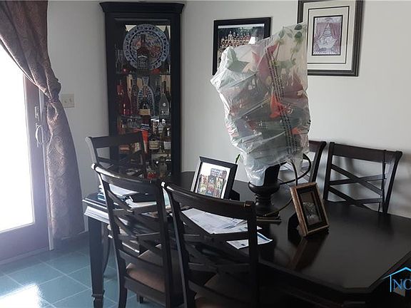 5th image of 781 Nickie Ln