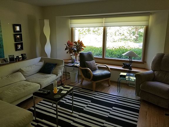 2nd image of 1815 N 116th St