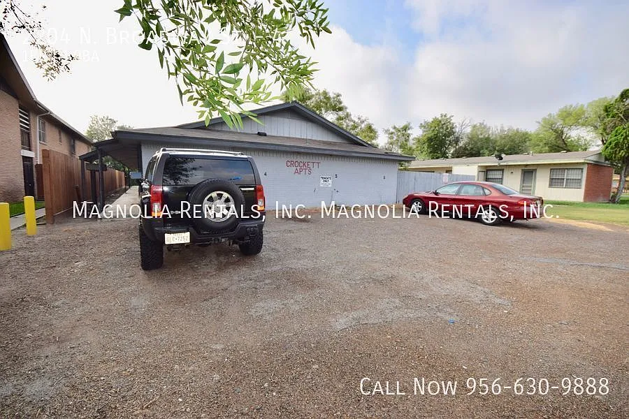 1st Month Free with 13 Month Lease — Photo 2