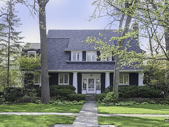 2nd image of 307 Woodstock Ave
