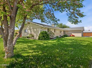 3606 Clinton Way, Yakima, WA 98902