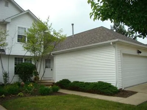 335 Blair Cir, Aurora, OH 44202