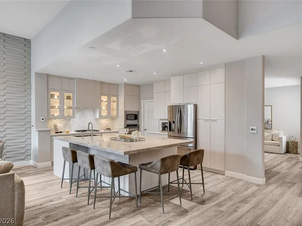 1913 Summer Pine Ct Unit 102, Las Vegas, NV 89134