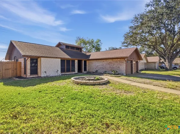308 Alamogordo Dr, Victoria, TX 77904