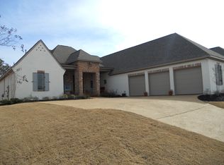 406 Deer Holw, Brandon, MS 39047