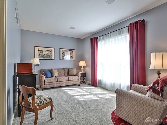 5th image of 913 Markley Woods Way