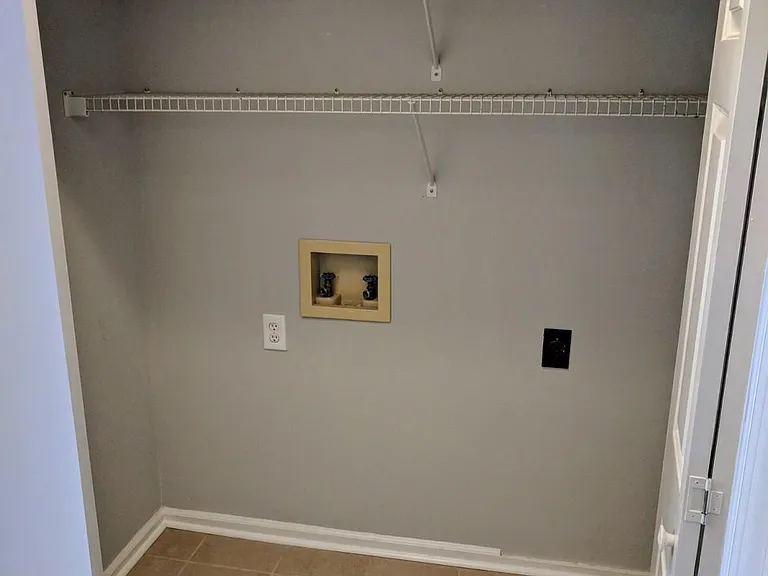1232 Shadowbark Ct — Photo 20