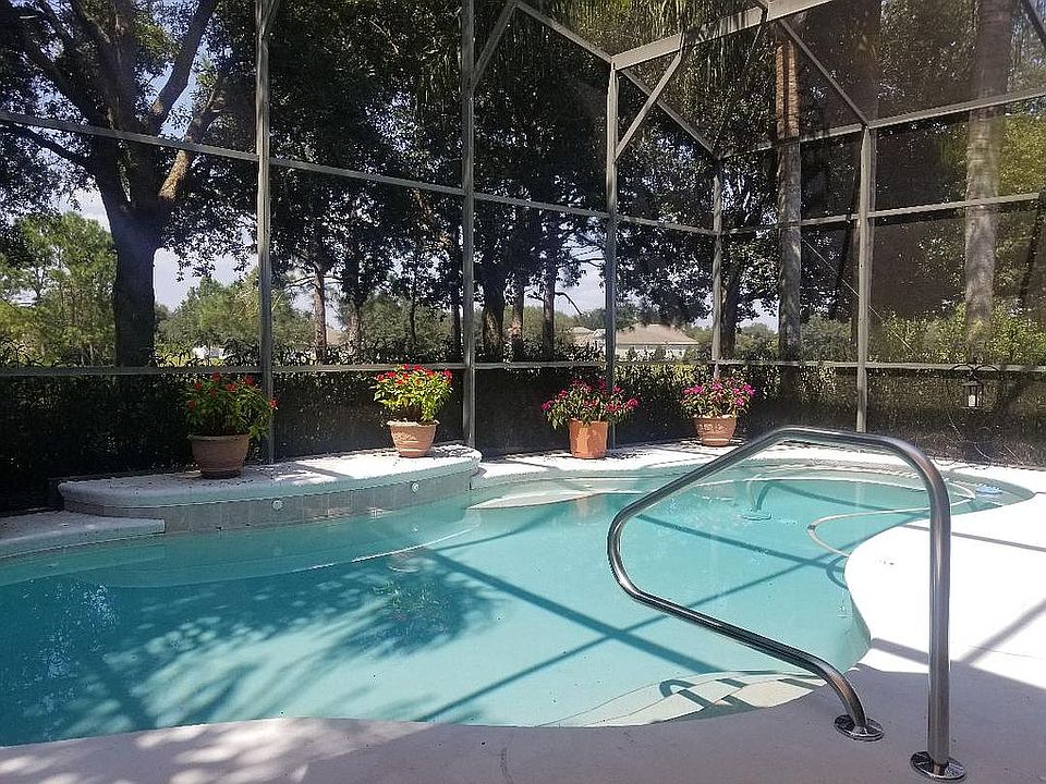 2nd image of 3698 Rochelle Ln