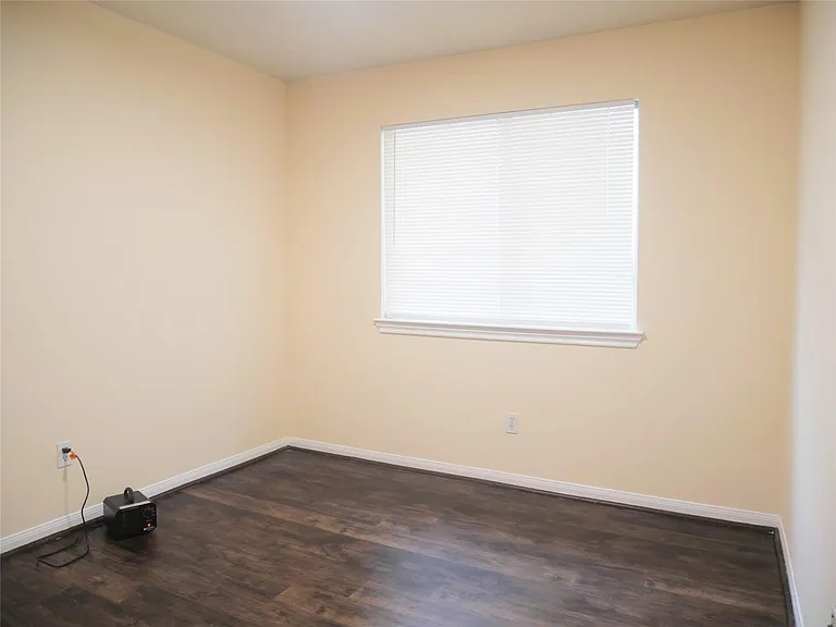 2311 Flint Brook Ct — Photo 27