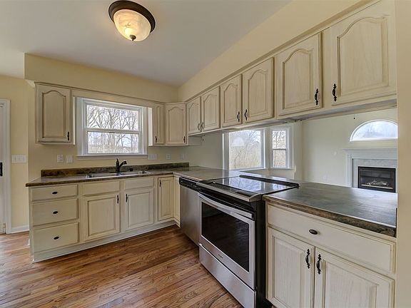 4th image of 2058 Fullmoon Ct
