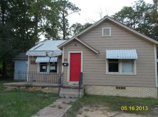 208 E Barrett St, Tyler, TX 75702