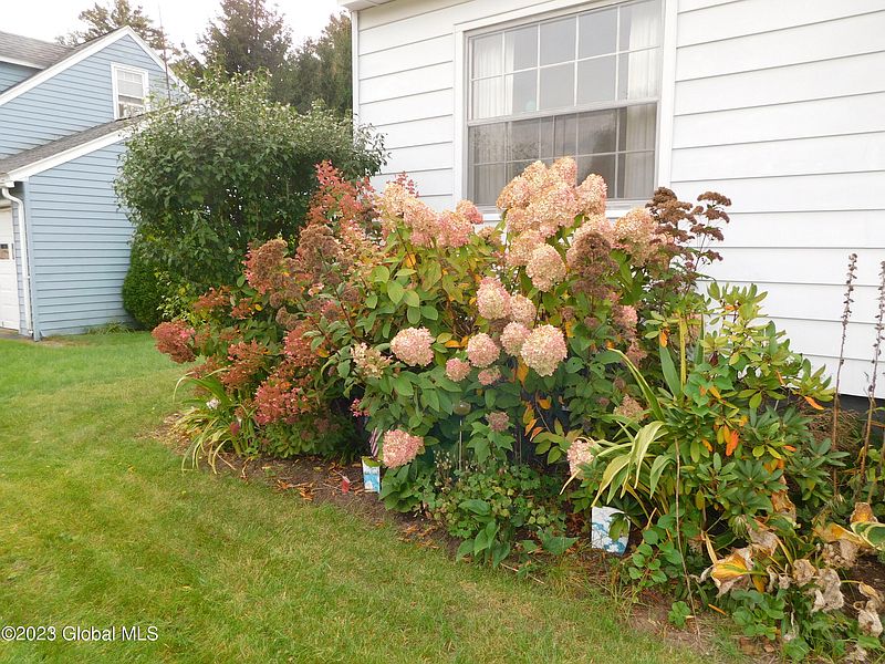 4th image of 1764 Devendorf Road