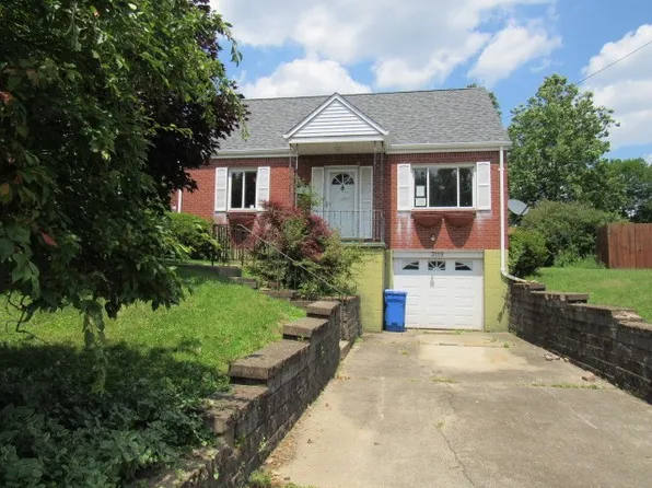 3119 Kipp Ave, New Kensington, PA 15068