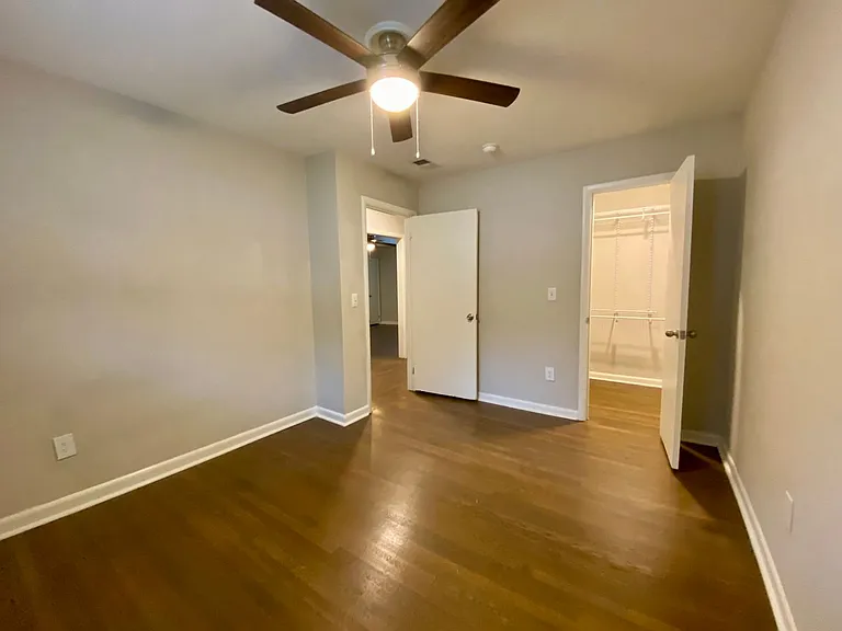 Oak Pointe Apartments — Photo 29